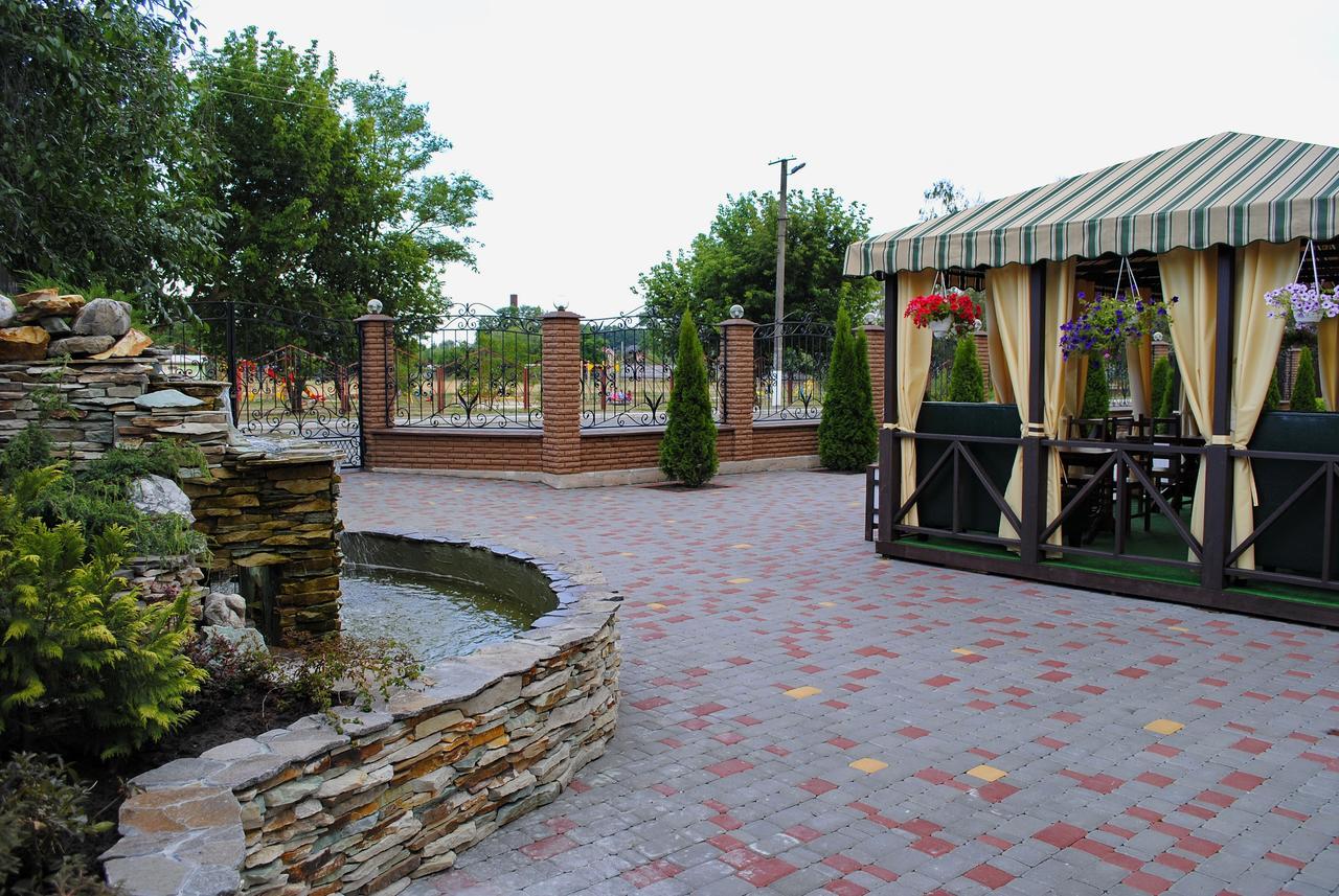 Hotel Restaurant Complex Roman'S Vishenki  外观 照片